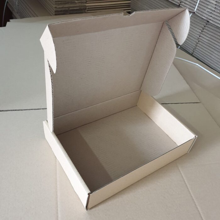 (01) #CAJA AUTOMONTABLE 16x11x5 KRAFT