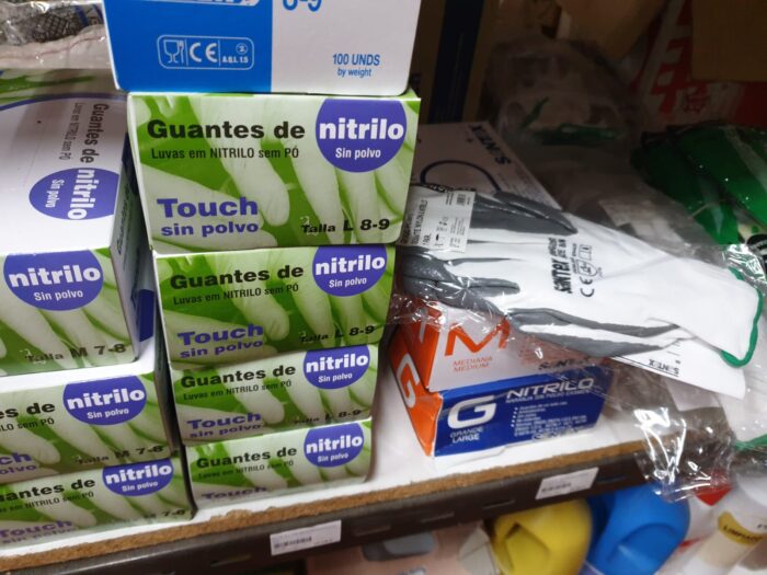 CAJA 100 GUANTES VINILO TALLA M